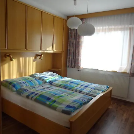 Am Tauernplatz Apartamento *